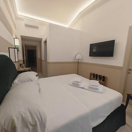 Cozy Luxury Room Pantheon Rome Exterior photo