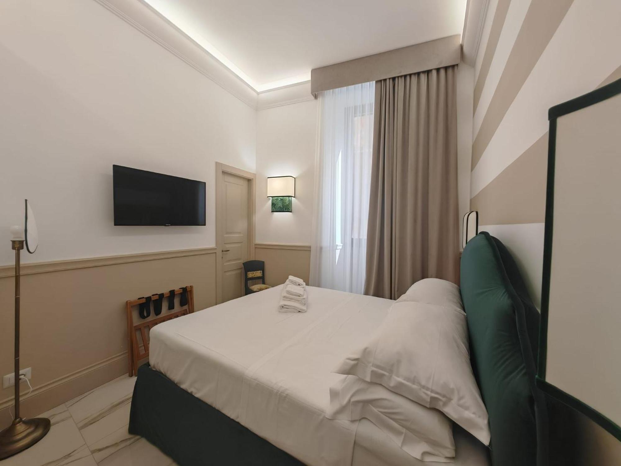 Cozy Luxury Room Pantheon Rome Exterior photo