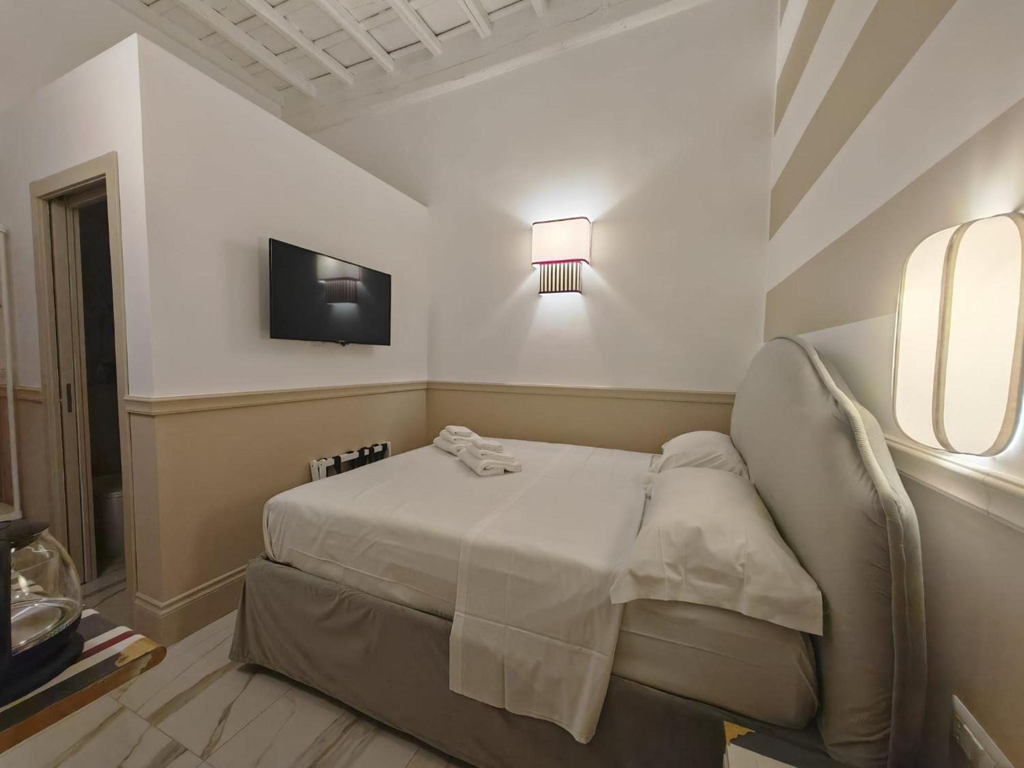 Cozy Luxury Room Pantheon Rome Exterior photo