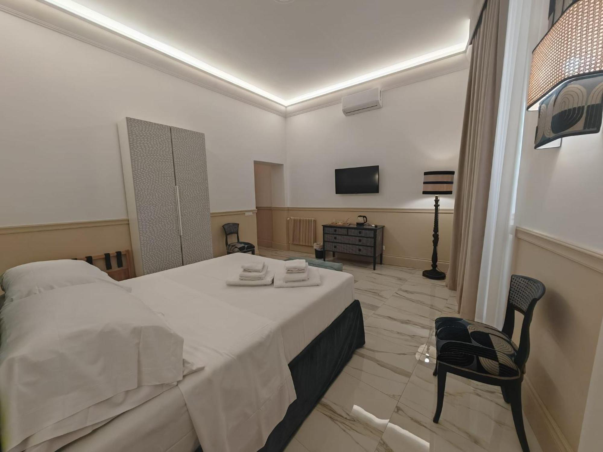 Cozy Luxury Room Pantheon Rome Exterior photo