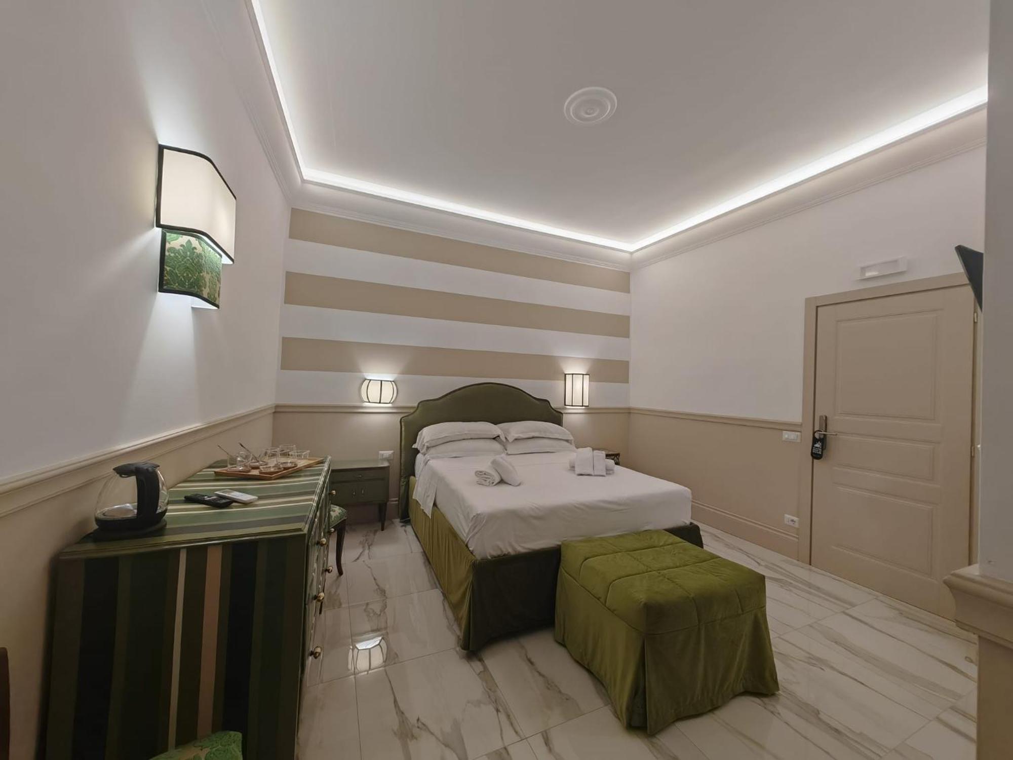 Cozy Luxury Room Pantheon Rome Exterior photo