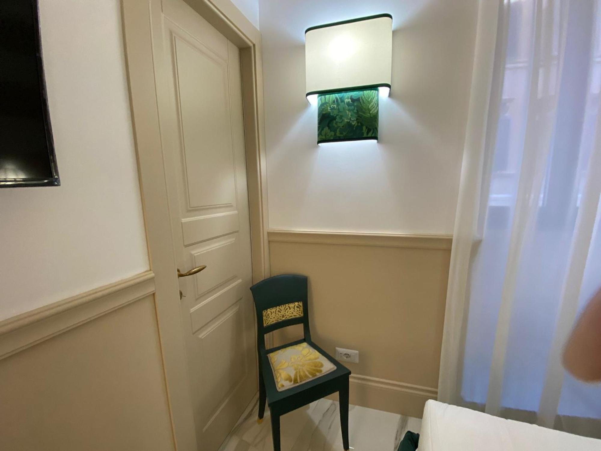 Cozy Luxury Room Pantheon Rome Exterior photo